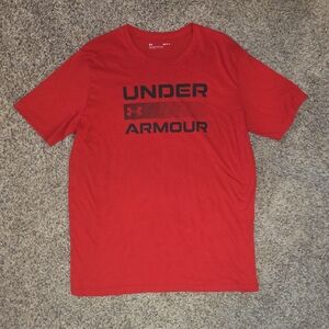 Under Armour Men's Red Short Sleeve T-Shirt - Size Large